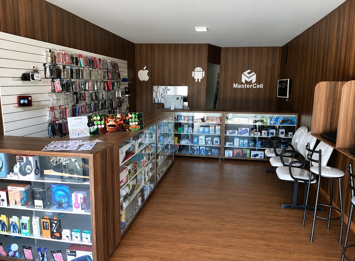 Interior da loja MasterCell